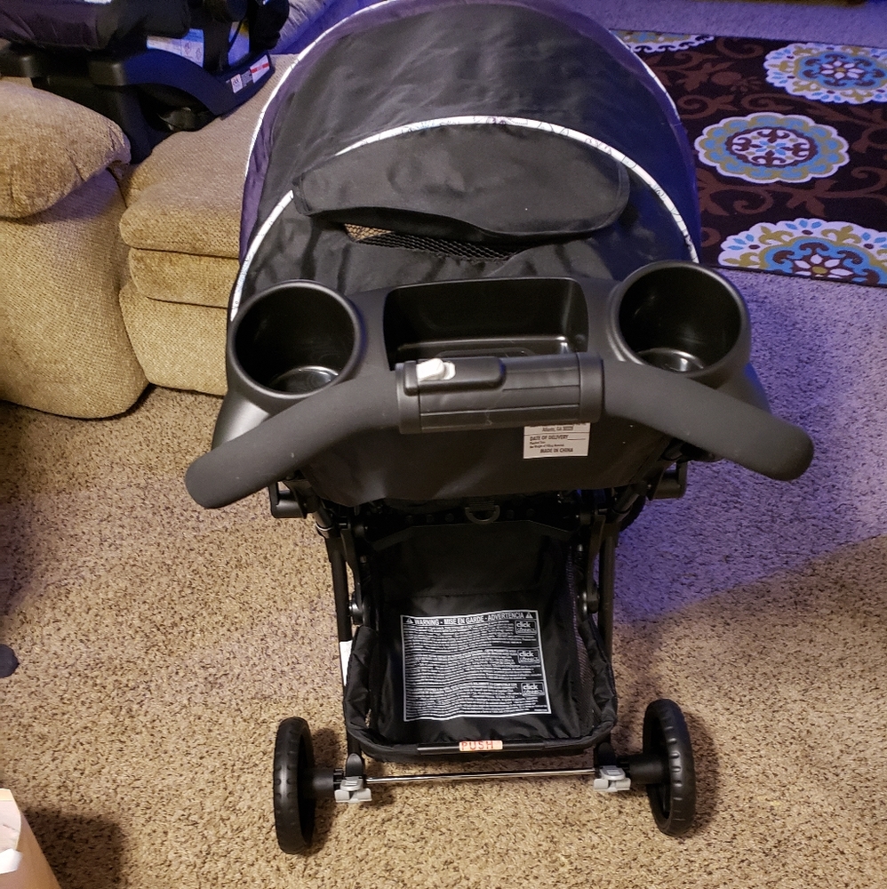 Graco stroller - Picture 3 of 4